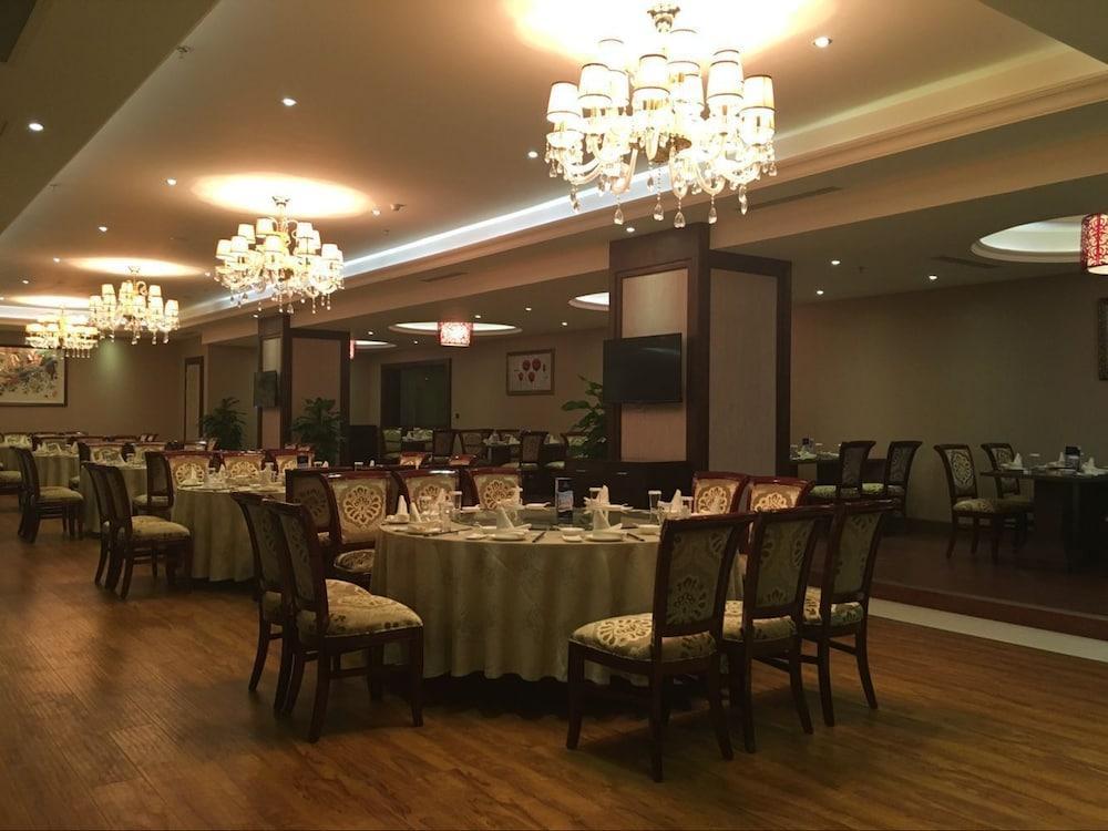 Chengdu Zhengyuan Xiyue Hotel Ngoại thất bức ảnh