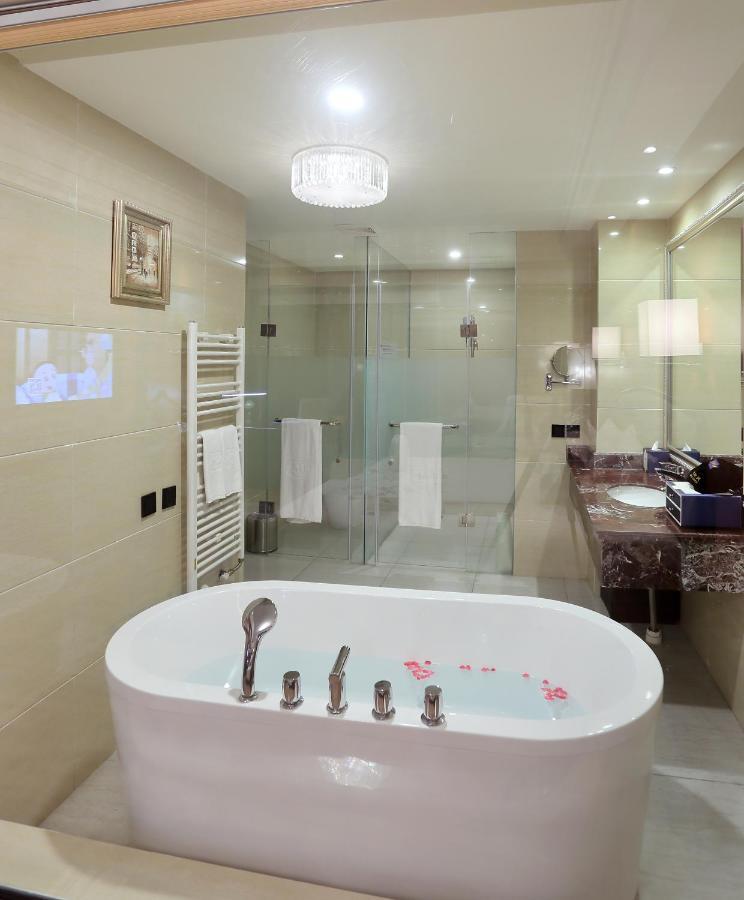 Chengdu Zhengyuan Xiyue Hotel Ngoại thất bức ảnh